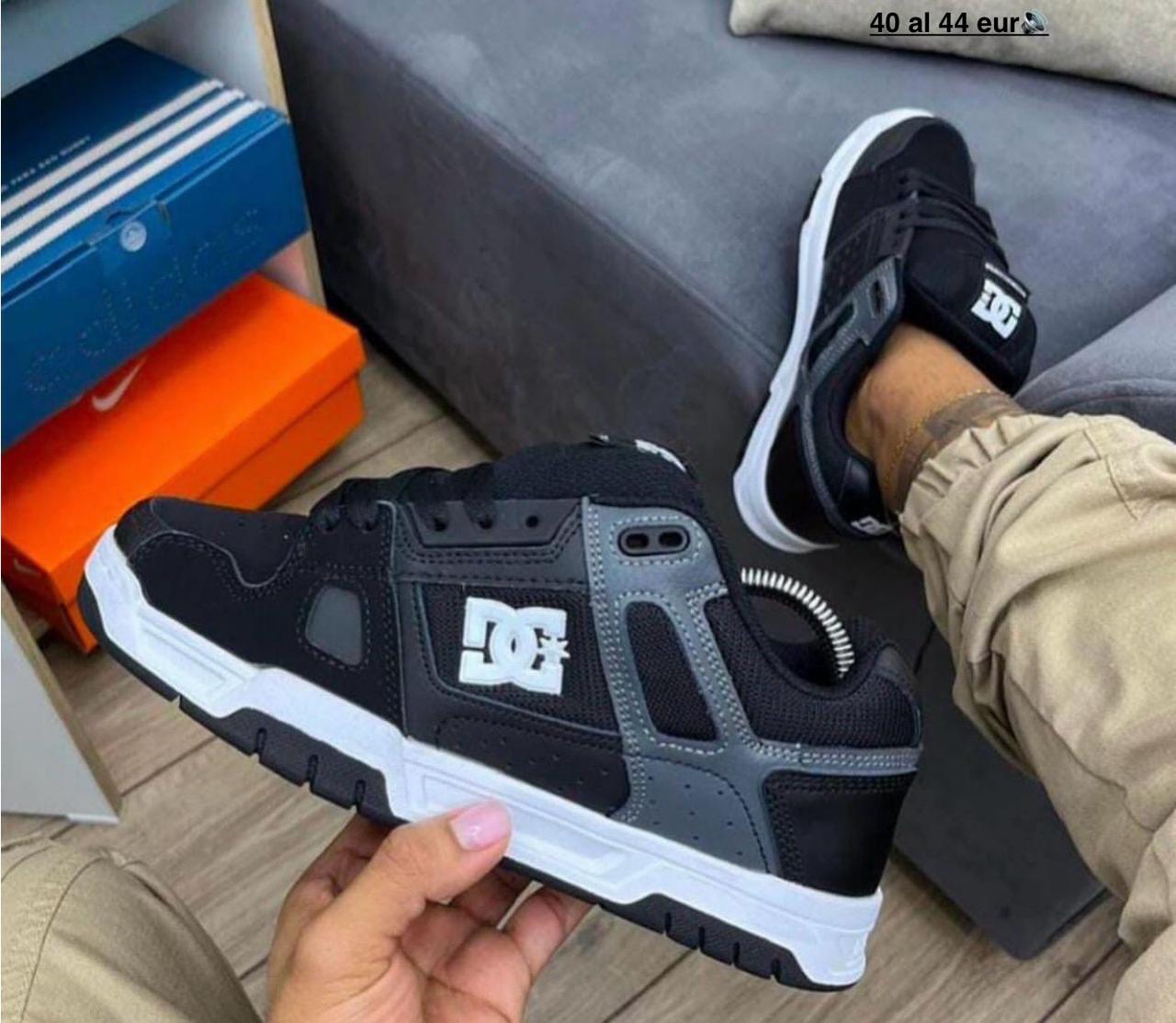 TENIS DCS